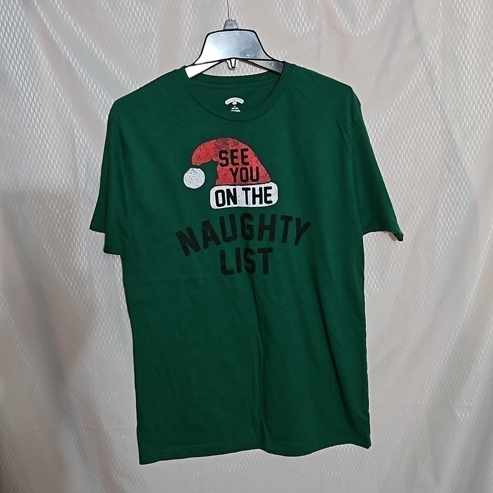 Holiday Times T-shirt sz M Green "See You On The Naughty List" Pre-owned